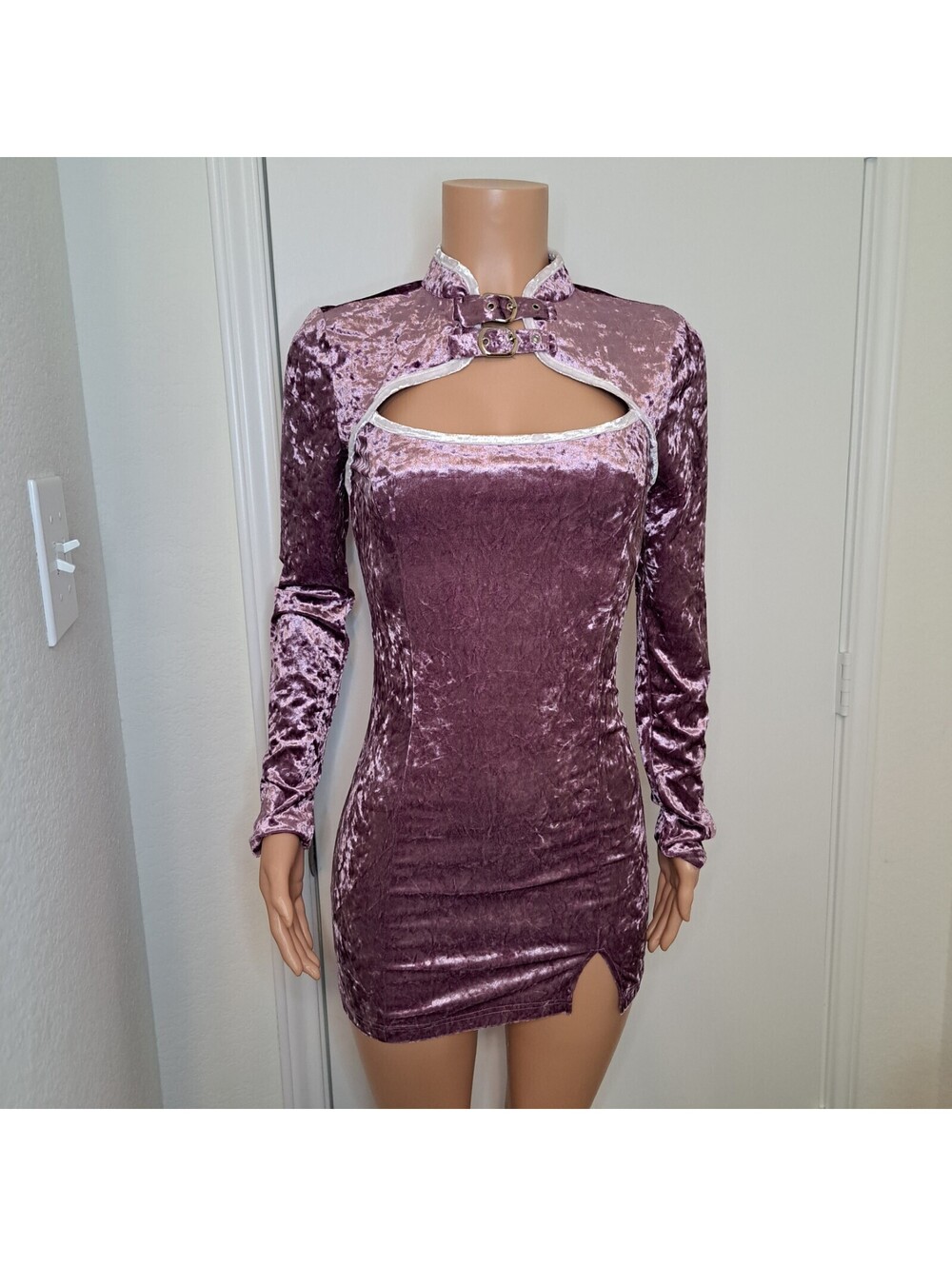 Plum Velvety Keyhole Mini Dress Capsulle Sz L Y2K Party Night Clubwear Choker